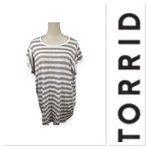 Torrid striped heritage vintage slub jersey top with tulip sleeves size 4-4X/26
